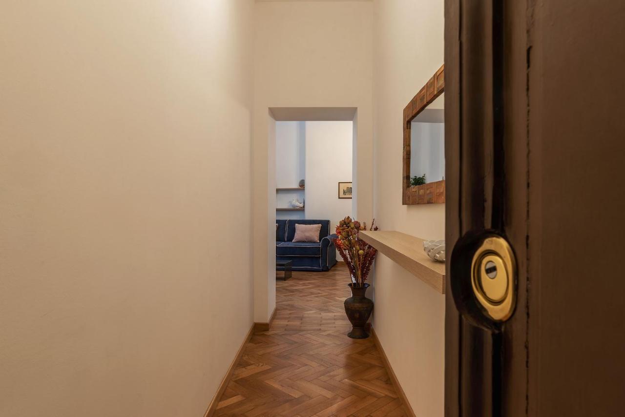 Cs Termini Nazionale Apartamento *